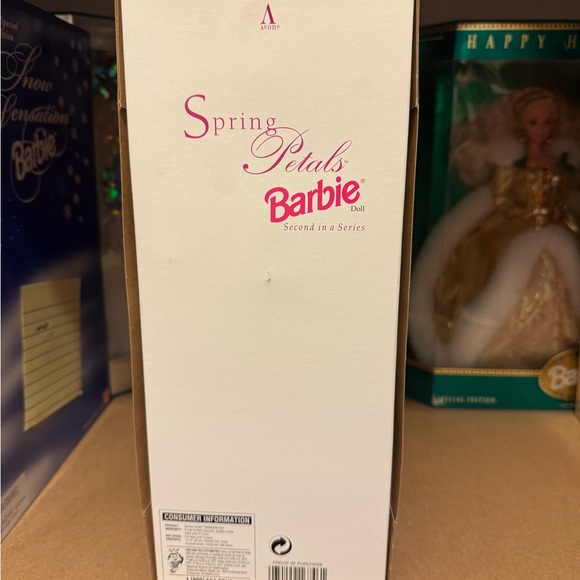 Barbie Spring Petals Bath & Body Set - Pink and Purple - Picture 5 of 7